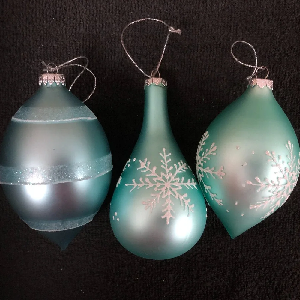3 ~Vintage Teal Glass Ornaments Frosted White Glitter Snowflakes & Reflective 5